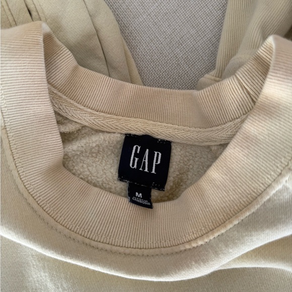 Yellow Gap Sweat Set - Picture 10 of 11